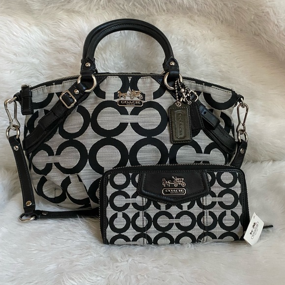 NWT Coach Madison Op Shant Accordian Zipper Wallet 45411 - Picture 13 of 13